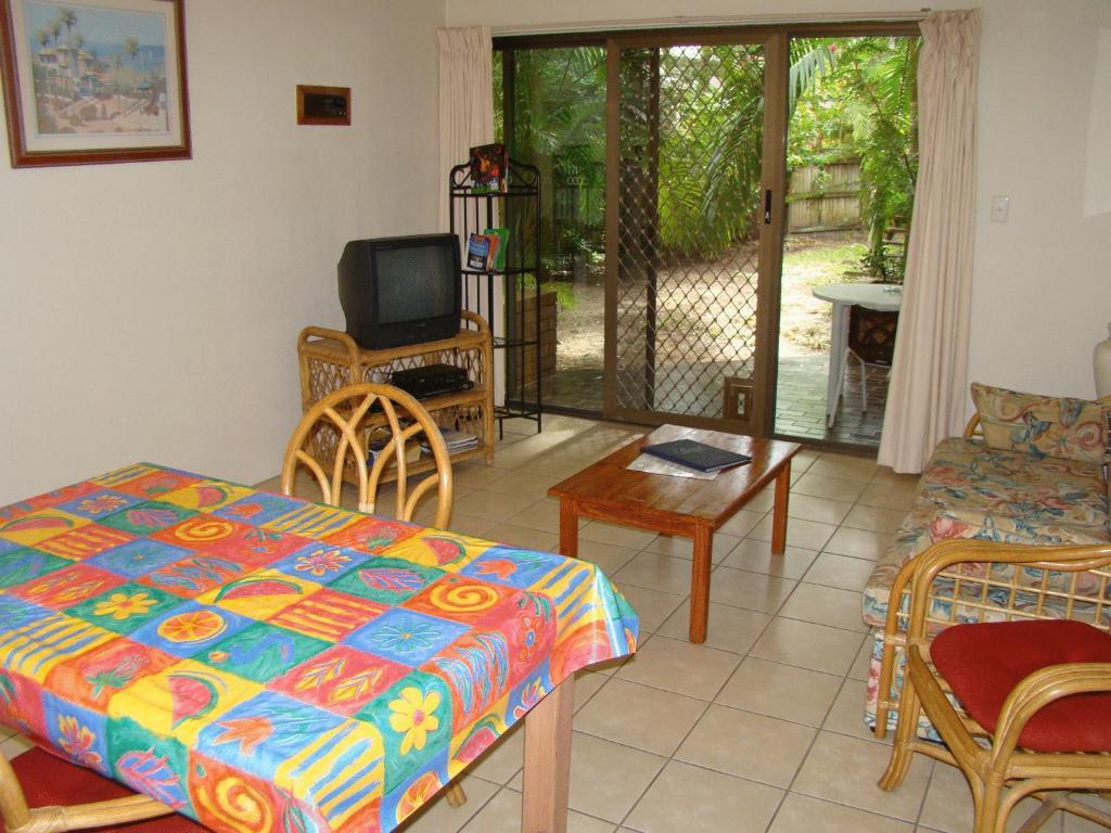 Noosa Yallambee Holiday Apartments Noosaville Exterior foto